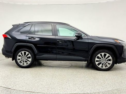 Used 2023 Toyota RAV4 XLE Premium AWD/4WD image 4