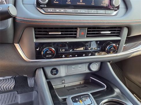 Certified 2025 Nissan Rogue SV w/ Rock Creek Premium Package image 13