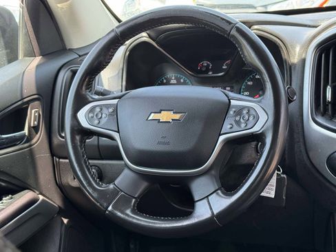 Used 2022 Chevrolet Colorado LT w/ Fleet Safety Package RWD image 19