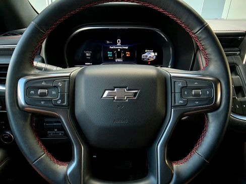 Used 2024 Chevrolet Tahoe RST w/ Luxury Package AWD/4WD image 31