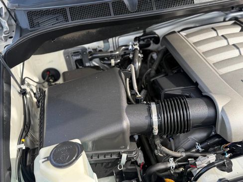 Used 2008 Toyota Sequoia SR5 image 89