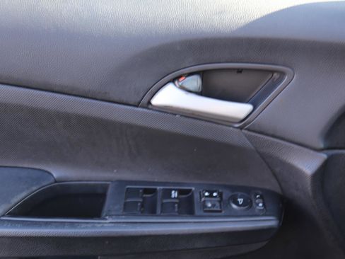Used 2012 Honda Accord LX image 7