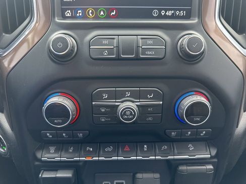 Used 2020 Chevrolet Silverado 2500 High Country w/ Z71 Off-Road Package image 4