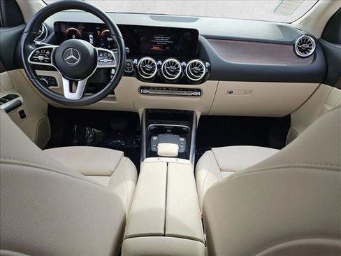 Certified 2023 Mercedes-Benz GLA 250 image 15