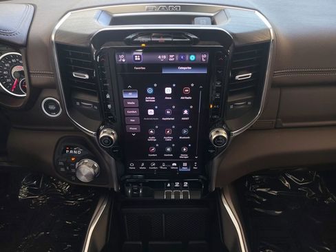 New 2026 RAM 1500 Laramie AWD/4WD image 8