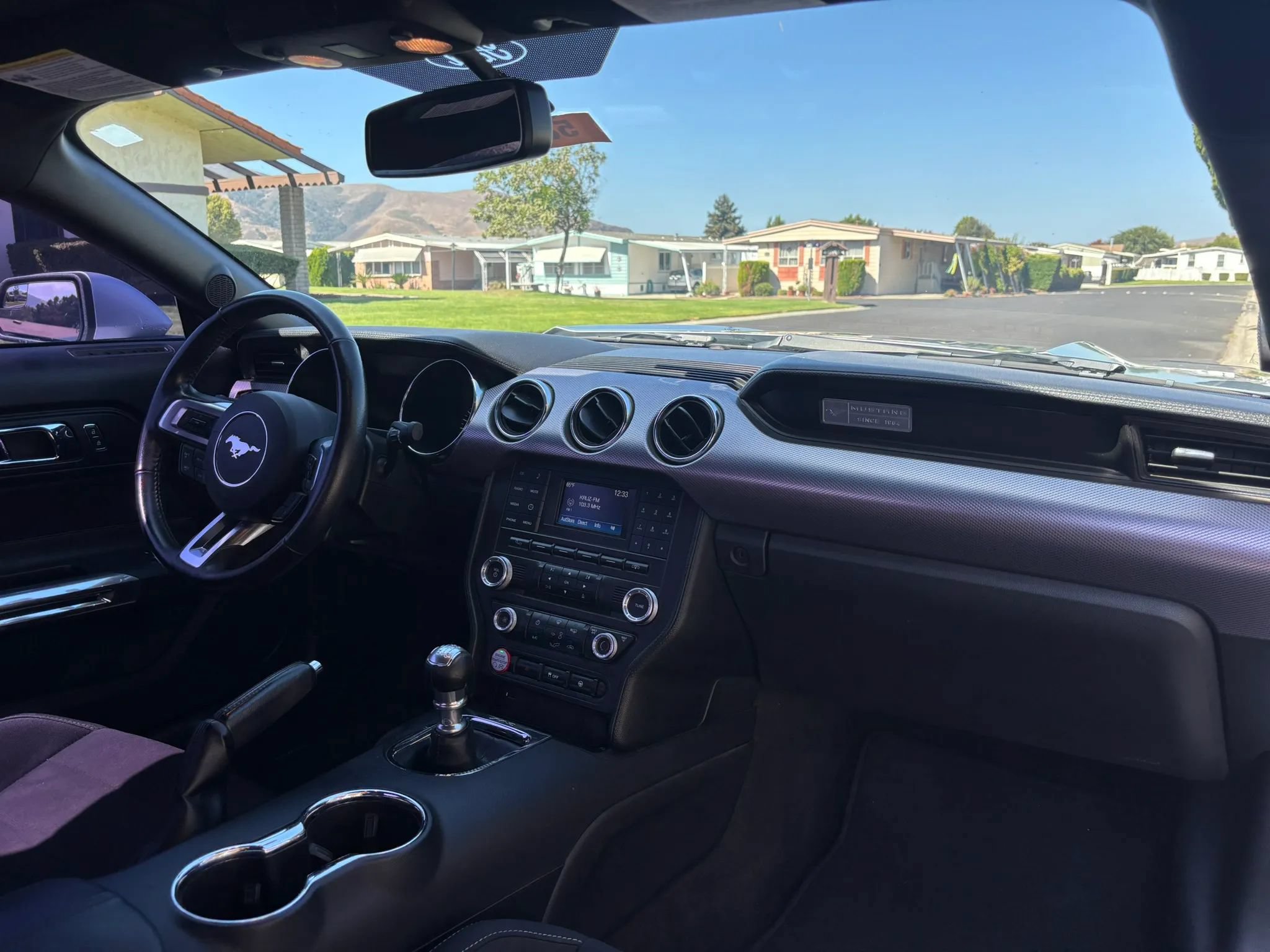 Used 2017 Ford Mustang GT RWD image 12