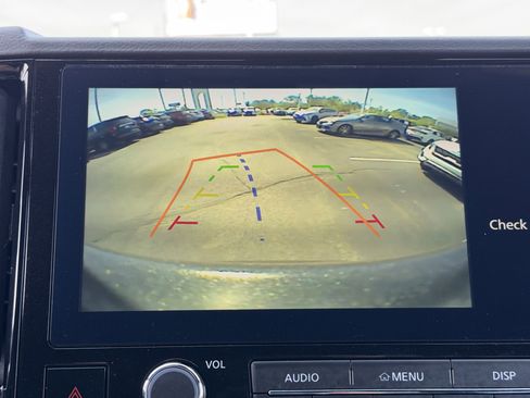 Used 2025 Nissan Frontier PRO-4X AWD/4WD image 31