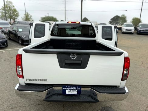 Used 2016 Nissan Frontier S image 21
