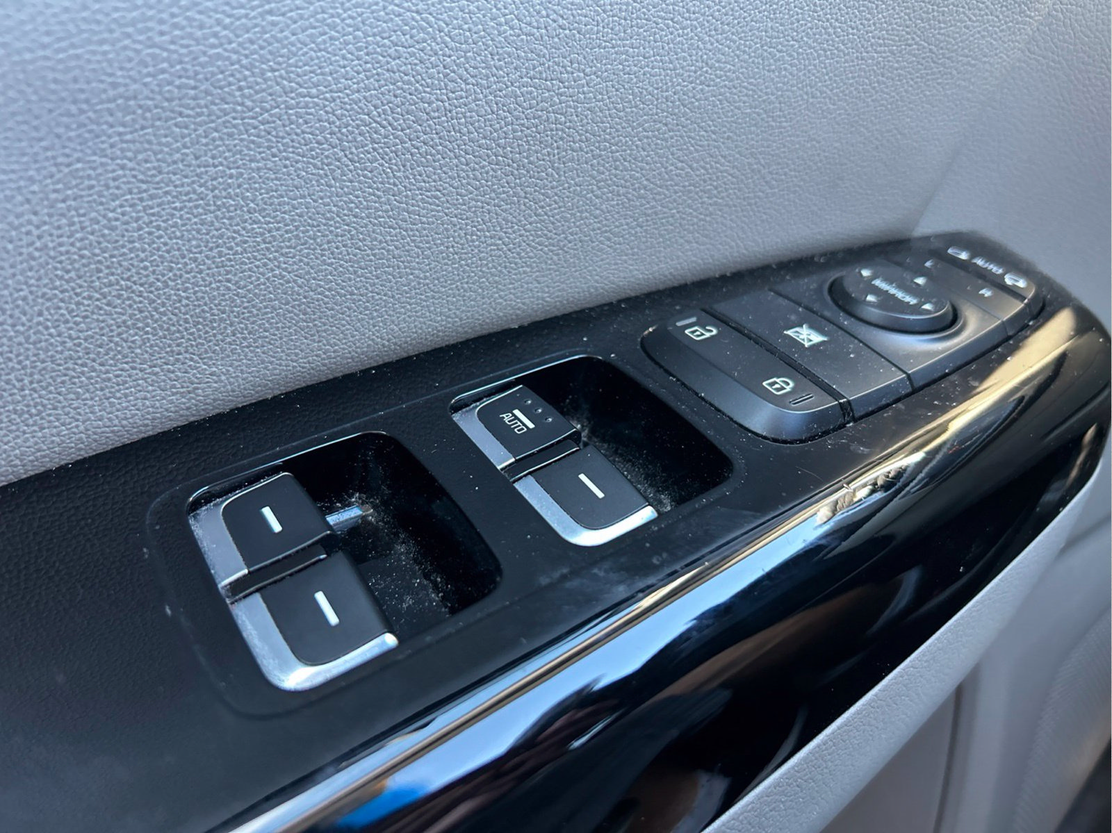 Used 2019 Kia Sportage EX AWD/4WD image 24
