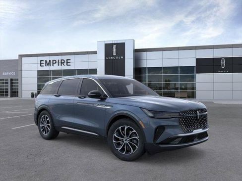 New 2026 Lincoln Nautilus Premier w/ Equipment Group 102A AWD/4WD image 7