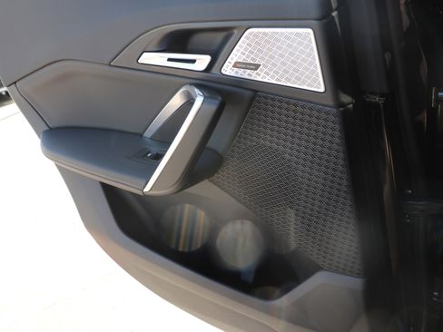 Used 2025 BMW X1 xDrive28i w/ Convenience Package AWD/4WD image 33