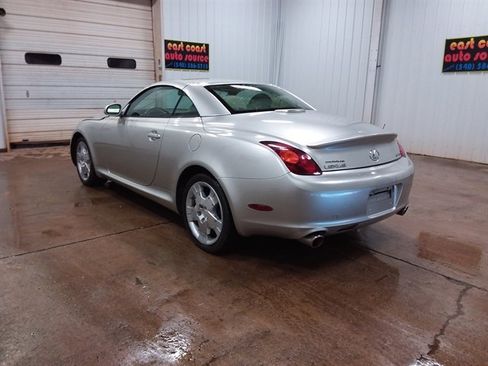 Used 2004 Lexus SC 430 Convertible image 6