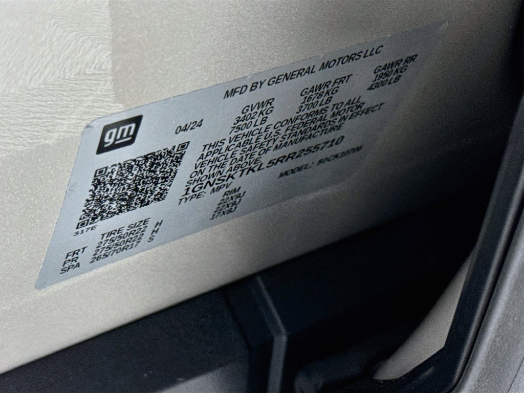 Used 2024 Chevrolet Tahoe High Country AWD/4WD image 34
