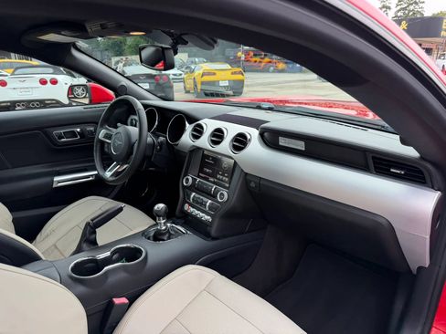 Used 2015 Ford Mustang Premium w/ Equipment Group 201A RWD image 20