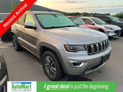 Used 2021 Jeep Grand Cherokee Limited w/ Premium Lighting Group