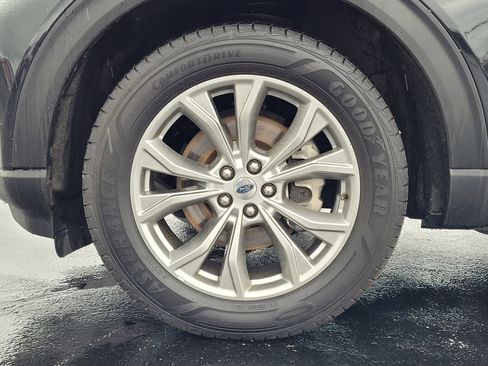 Used 2022 Ford Explorer Limited AWD/4WD image 10