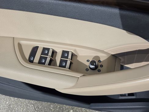 Used 2018 Audi Q5 2.0T Premium Plus image 27