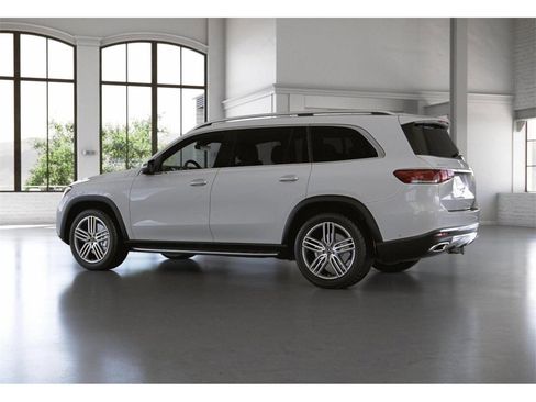 Certified 2022 Mercedes-Benz GLS 450 4MATIC image 32
