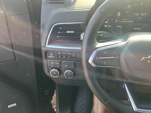 Used 2025 Chevrolet Tahoe Z71 w/ Comfort Package AWD/4WD image 34