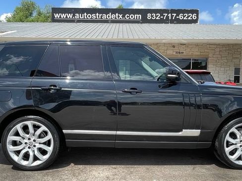 Used 2017 Land Rover Range Rover HSE AWD/4WD image 5