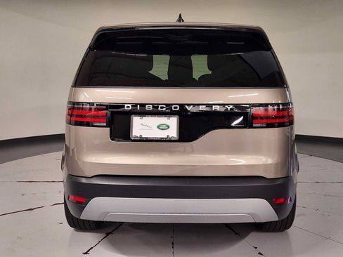 Used 2026 Land Rover Discovery S AWD/4WD image 10