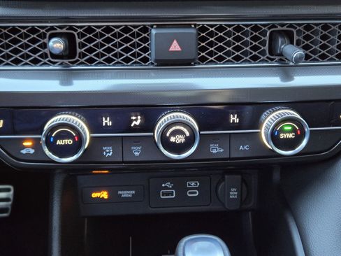 Certified 2025 Acura Integra A-Spec image 19