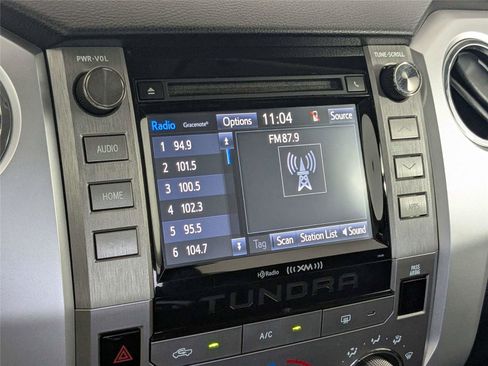 Used 2018 Toyota Tundra SR5 w/ TRD Off Road Package AWD/4WD image 20