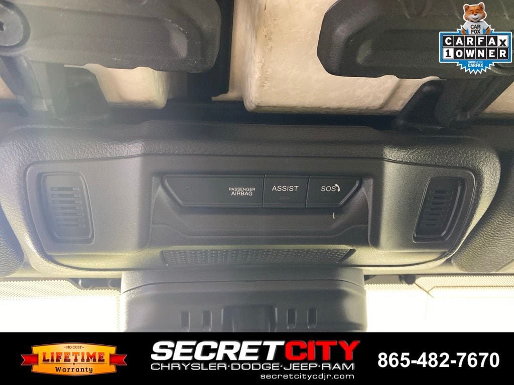 Used 2024 Jeep Wrangler Unlimited Rubicon 4xe AWD/4WD image 19