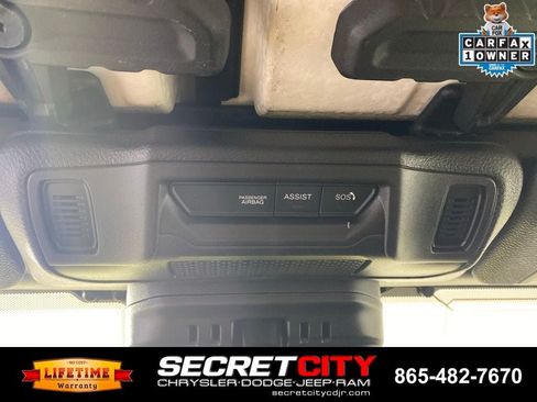 Used 2024 Jeep Wrangler Unlimited Rubicon 4xe AWD/4WD image 19