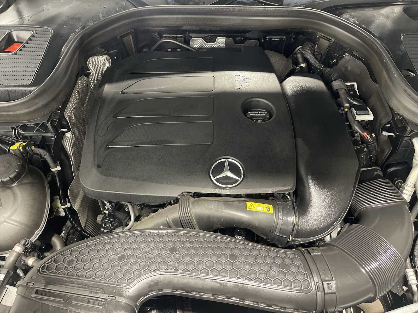 Used 2022 Mercedes-Benz GLC 300 4MATIC image 9