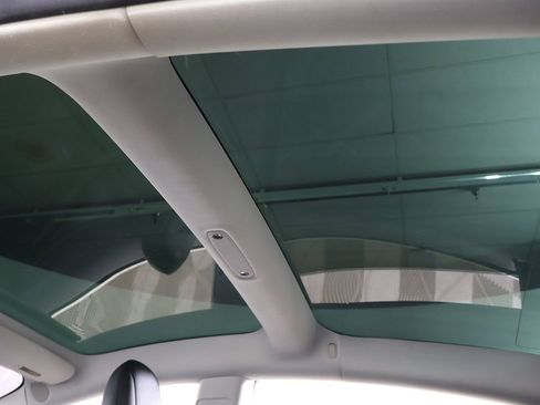 Used 2018 Tesla Model 3 Long Range image 21