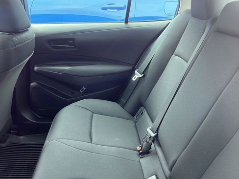 Used 2025 Toyota Corolla LE FWD image 10