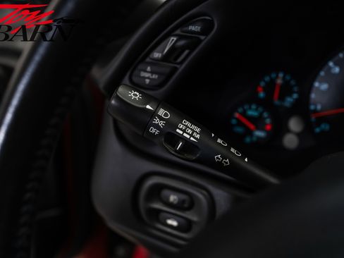 Used 2001 Chevrolet Corvette Convertible w/ Preferred Equipment Group2 image 39