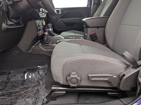 New 2026 Jeep Wrangler Unlimited Rubicon AWD/4WD image 13