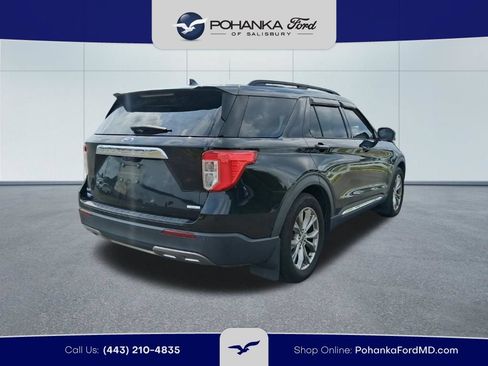Used 2020 Ford Explorer XLT w/ Equipment Group 202A RWD image 5