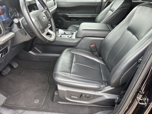 Used 2024 Ford Expedition Max XLT AWD/4WD image 10