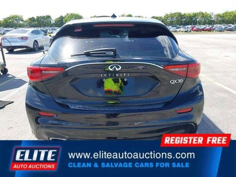Used 2018 INFINITI QX30 FWD image 31