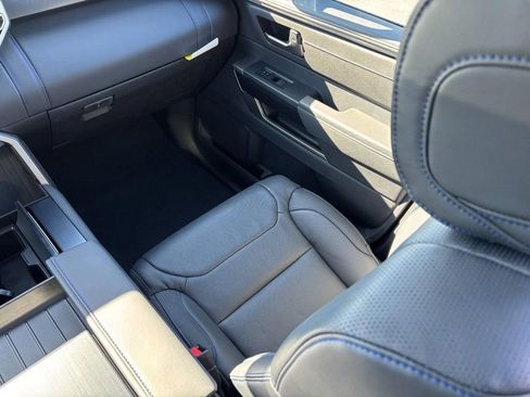 New 2026 Toyota Tundra Platinum AWD/4WD image 9