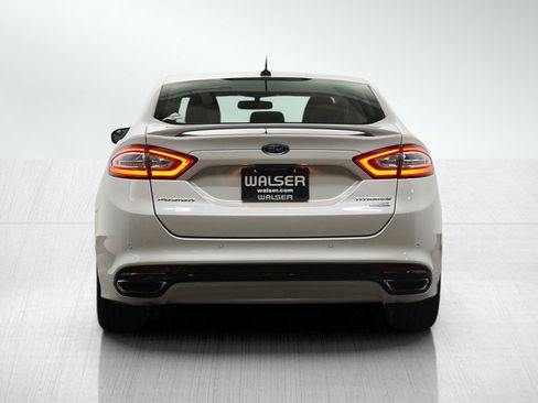 Used 2016 Ford Fusion Titanium image 4