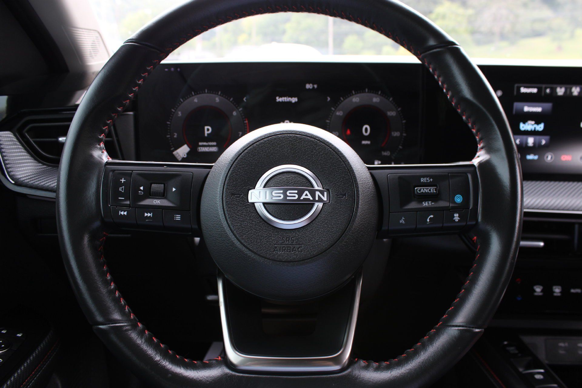 Used 2025 Nissan Kicks SR FWD image 22