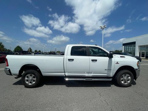 Used 2024 RAM 2500 Big Horn AWD/4WD image 8