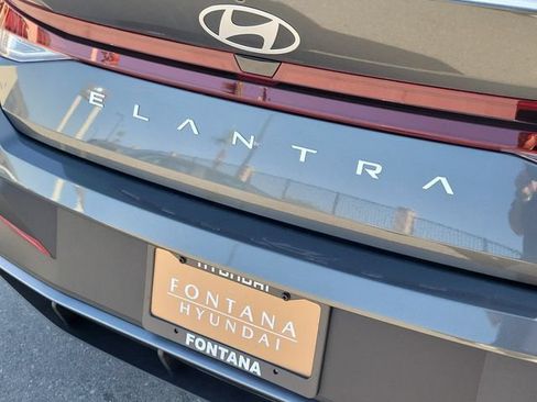 New 2026 Hyundai Elantra SE FWD image 26
