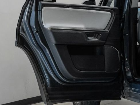 Used 2025 Rivian R1S Adventure AWD/4WD image 47