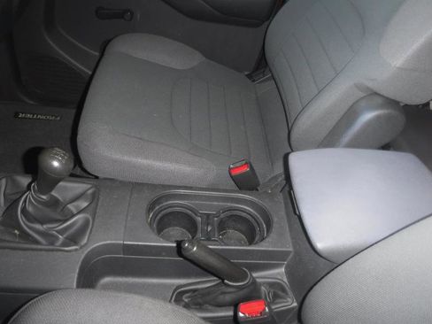 Used 2010 Nissan Frontier XE w/ XE Preferred Pkg image 38