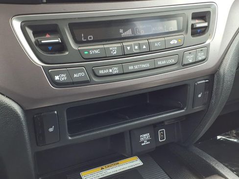 Used 2022 Honda Pilot Special Edition image 29