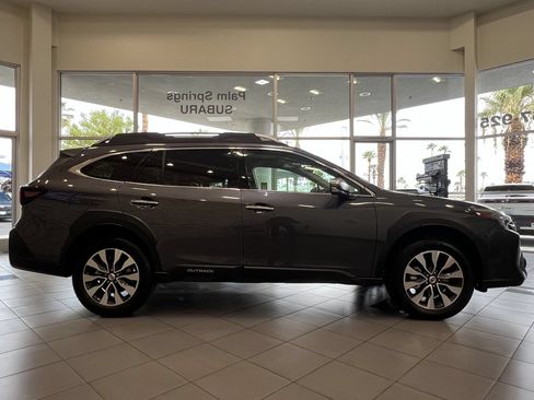 Used 2025 Subaru Outback Wilderness AWD/4WD image 6