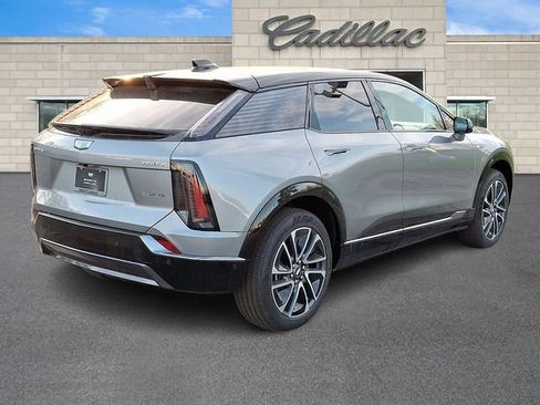 New 2026 Cadillac Optiq Sport 2 AWD/4WD image 3