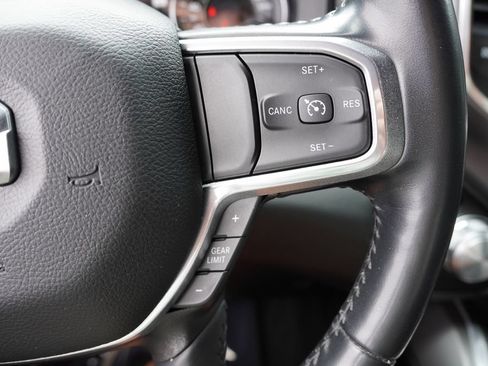 Used 2023 RAM 1500 Laramie AWD/4WD image 32