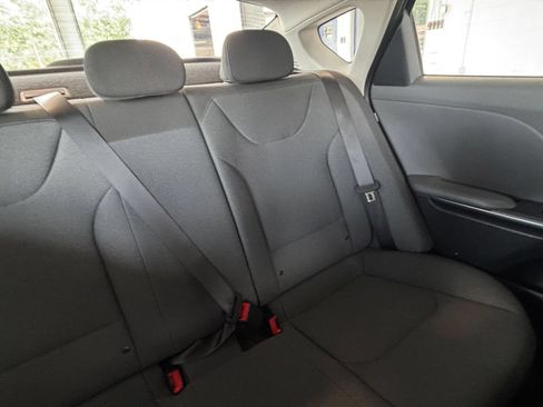 Used 2025 Kia K4 FWD image 37