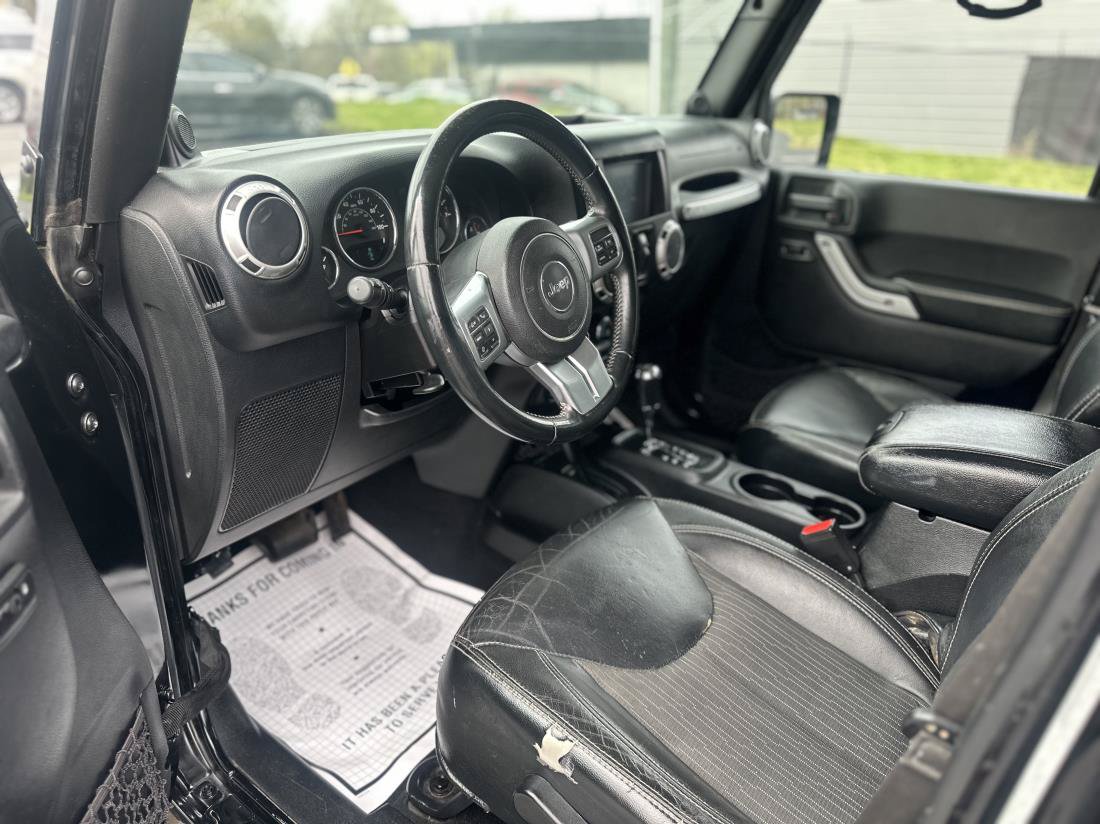 Used 2014 Jeep Wrangler Unlimited Sport AWD/4WD image 8